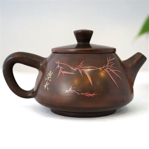 建水紫陶为什么茶壶贵,怎样挑选建水紫陶壶