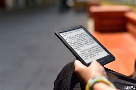 书可以在手机上看为什么还要买书,能取代了到书店买书阅读吗