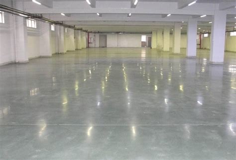 金剛砂耐磨地坪多少錢一平米？