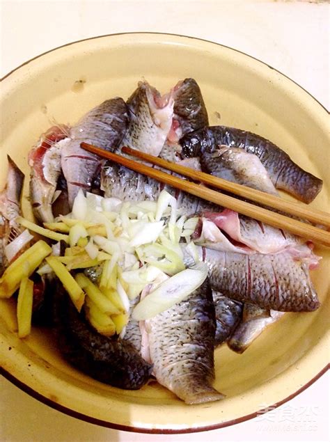 鳊鱼的家常做法,小扁鱼海鱼怎么煮