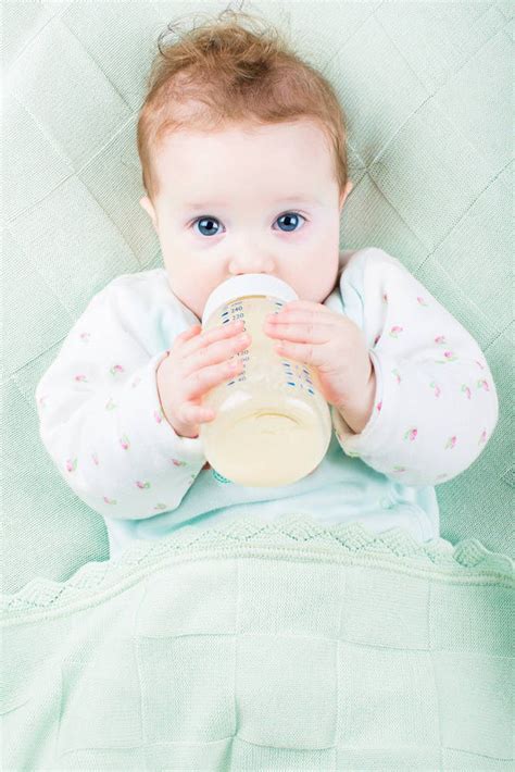 宝宝吃深水解奶粉,如何转半水解奶粉(小孩喝半水解奶粉的区别)
