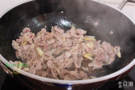 什么锅炒肉好吃吗,猪肉和什么菜炒最好吃