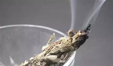經(jīng)常在房里熏艾條對身體有什么好處