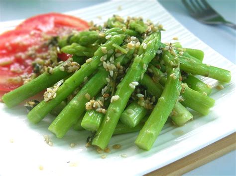 让你食欲大增的创意素食摆盘 松茸芦笋怎么摆盘