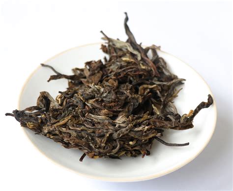 临沧野生古树红茶,古树红茶哪里产的好