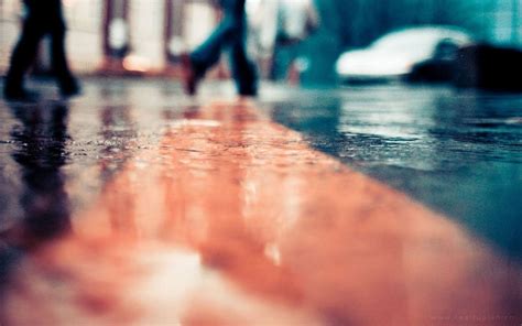 下雨天的说说伤感图片[精选106句]