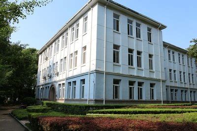 苏州小学老师工资多少钱,一级教师工资打卡5270元
