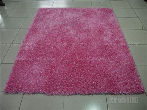 地毯上的毛毛怎么清理,有地毯怎么清洗保洁