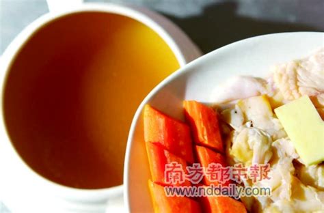 新鲜松茸炖海鲜汤,松茸土瓶海鲜汤
