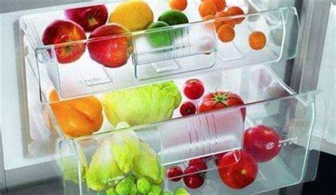 请问:草莓可以放在冰箱里面保存吗?