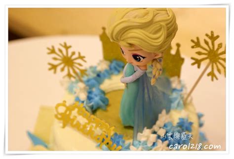Frozen艾莎,艾莎蛋糕怎么做成的