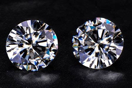 碳元素怎么形成钻石,钻石的主要构成元素是什么