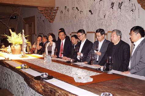 省属国企干部赴地市履新副市长,南京国企饭店都有哪些手续