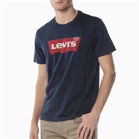 李维斯半袖衬衫多少钱,联名系列公开；李维斯x皮卡丘单品曝光