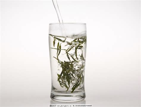 茶叶为什么要用热水泡,泡茶叶为什么有很多渣
