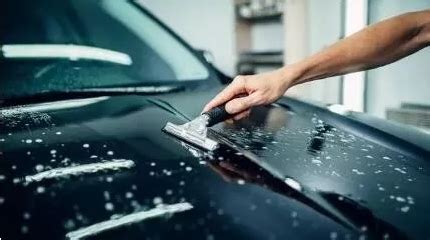 如何給汽車打蠟