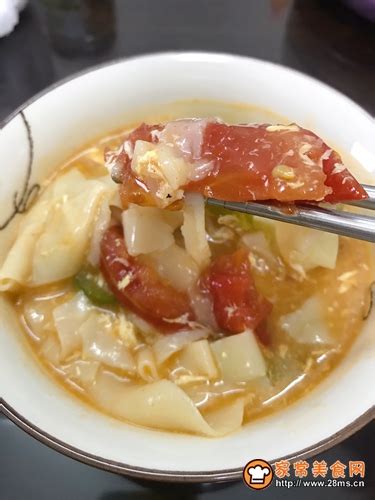 饺皮怎么做面汤,萝卜鸡蛋饺子汤怎么做好吃