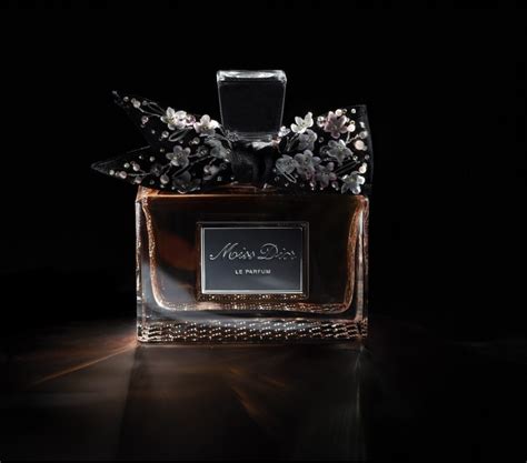 迪奥香水的味道怎么样,Dior迪奥2019新品测评