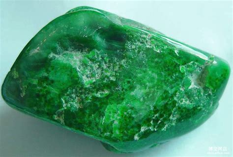 优化玉石是什么样的,绿松石有哪些优化处理手段