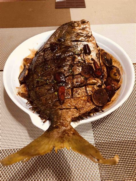 红烧鱼怎么做好吃,红烧鱼是怎么做得好吃
