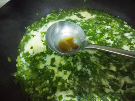 白菜松茸鸡蛋汤的做法是什么 松茸菌菜汤加鸡蛋