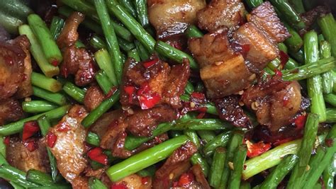 回锅肉怎样做才能色香味俱全,四川的回锅肉怎么做好吃