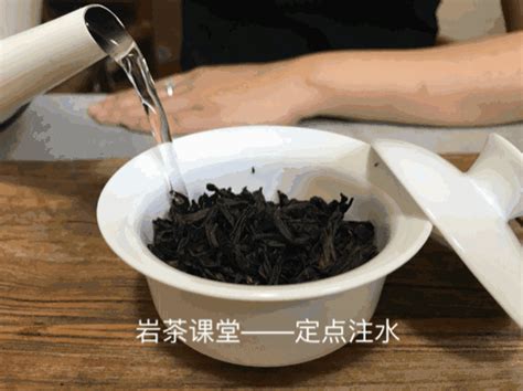 岩茶用什么水泡,用什么水才能泡好武夷岩茶