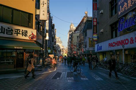 日本东京的购物商场有哪些