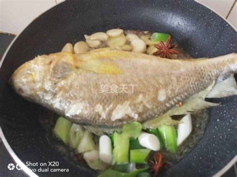冻的大黄花鱼怎么做好吃,冻黄花鱼的做法