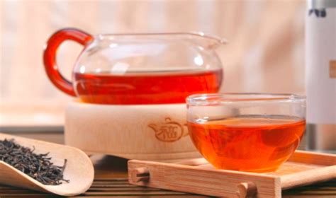 红茶的什么性质适合养胃,喝红茶并不养胃