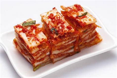 怎样腌制韩国辣白菜,韩国辣白菜怎么腌制方法