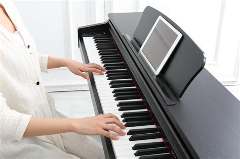 电钢琴什么牌子好?哪种最接近钢琴的音质?