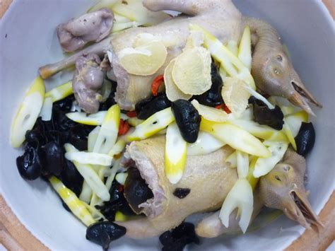 罗汉笋的做法菜谱,竹笋三黄鸡的做法是什么