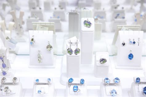 六桂福珠宝品牌优势,什么品牌更受大众欢迎