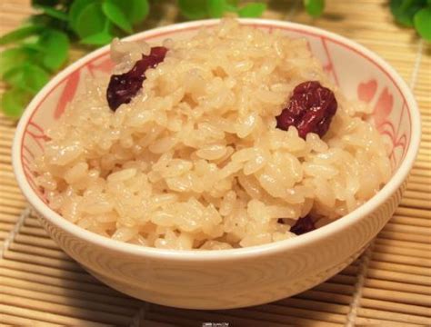米饭糯米怎么煮好吃,糯米里加入大米