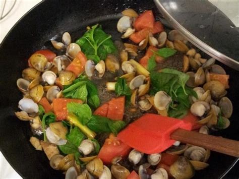 虾香菇怎么做好吃又简单的做法,野生香菇怎么做好吃