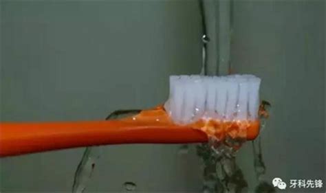 刷牙用多少度的水合适