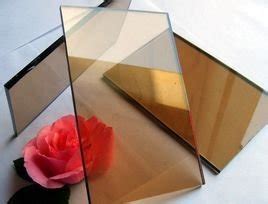 玻璃种什么颜色最值钱,哪种颜色的玻璃陨石最珍贵