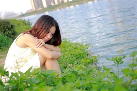 男人突然抱住女人正常吗