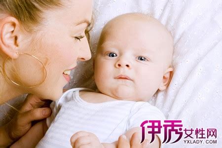 根据年龄和月份测试生男生女