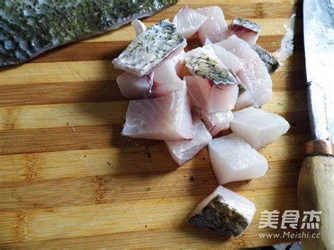 怎么做好吃又简单,干锅翠鱼怎么做