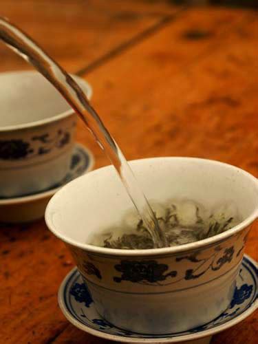 甘肃盖碗茶是什么茶叶,成都盖碗茶是什么茶叶
