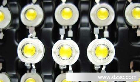 一般LED燈珠的供電電壓時多少?