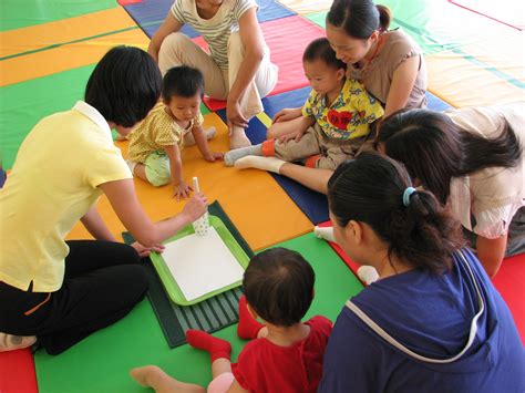 宝宝几岁上幼儿园合适 两岁半去幼儿园对孩子好吗