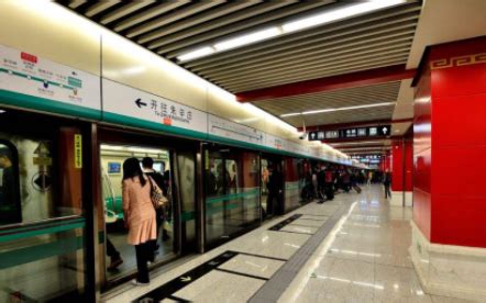 北京地铁扫码乘车用什么app?