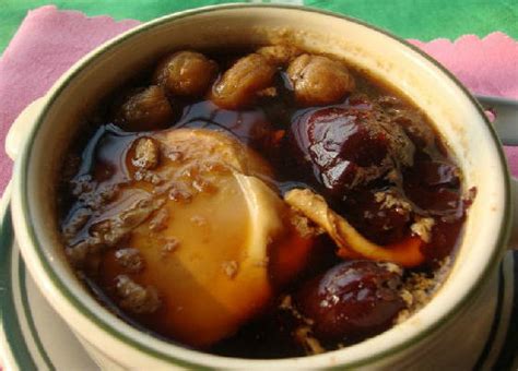 红枣挂圆汤怎么做好吃,桂圆红枣梨水的做法