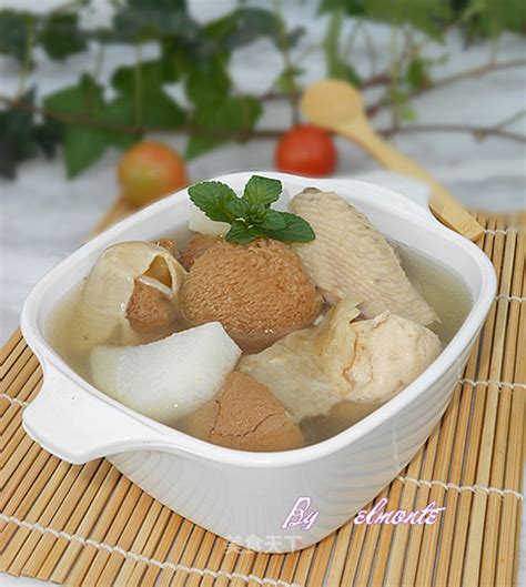 鲜松茸鱼肚鸡汤的做法 干鱼肚鸡汤的做法