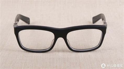 怎么样鉴定水晶眼镜的好坏,有贵的也有便宜的