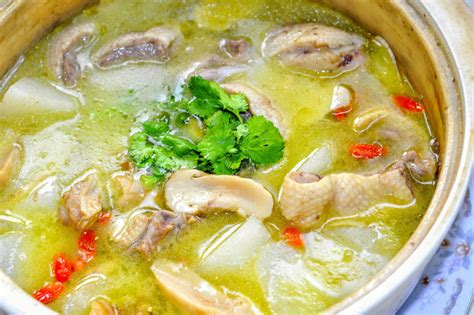 姬松茸炖水鸭的做法 6种补汤的做法