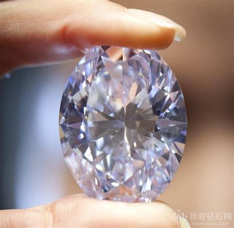 钻石在哪里买比较实惠,你们买钻戒都是在哪里买